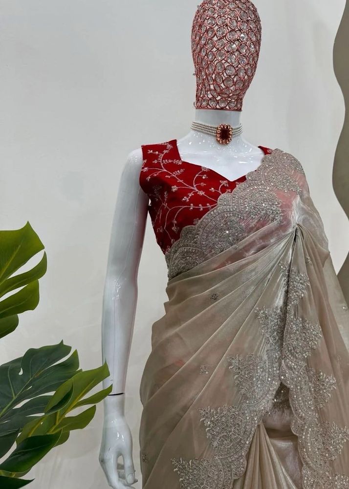Fixed Price Vacating: Shimmery Tissue Silk Saree