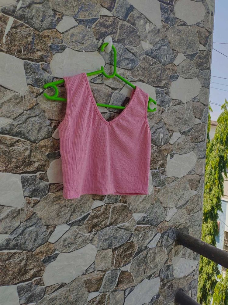 3 Crop Tank Tops❗❗❗❗