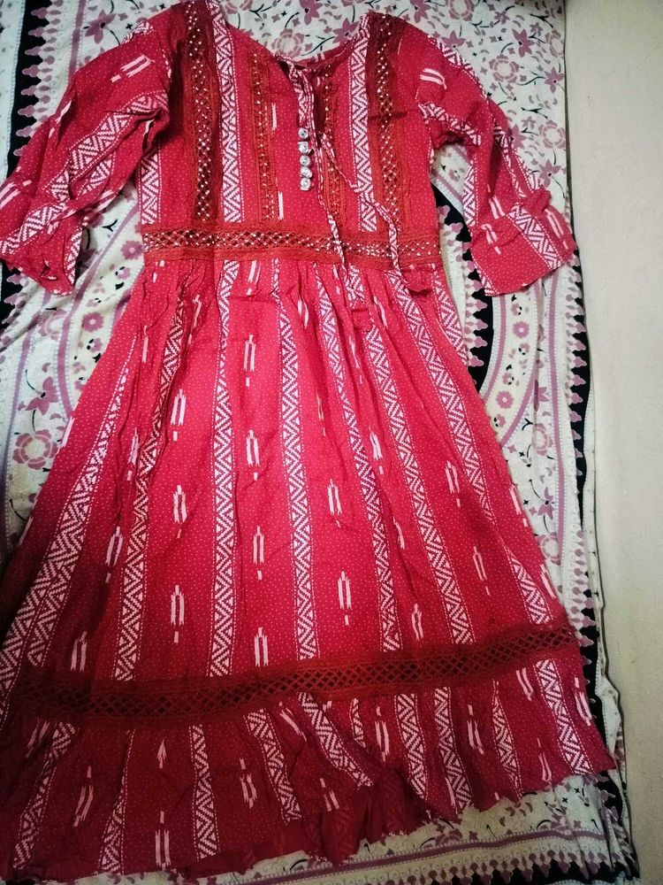 Red Kurta