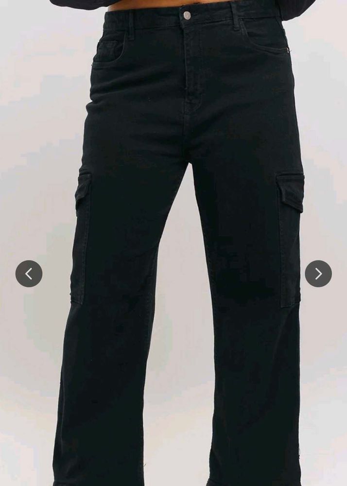 Used Freakins Black Cargos