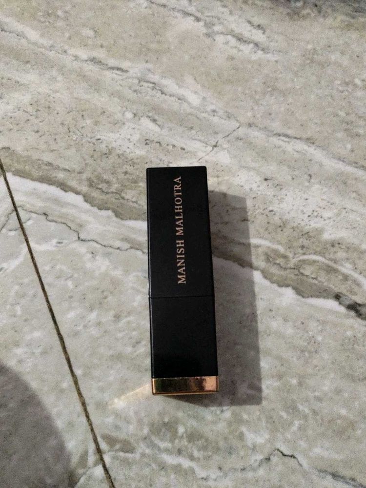 Nude Colour Desert Brown Shade Lipstick Myglamm