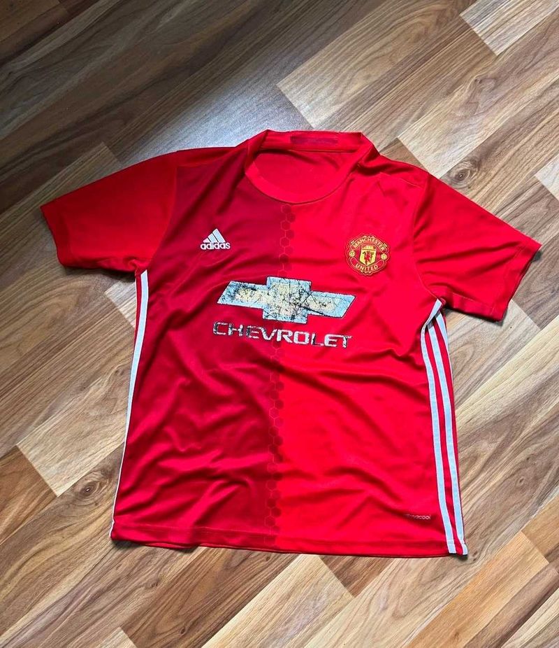 Manchester United Jersey