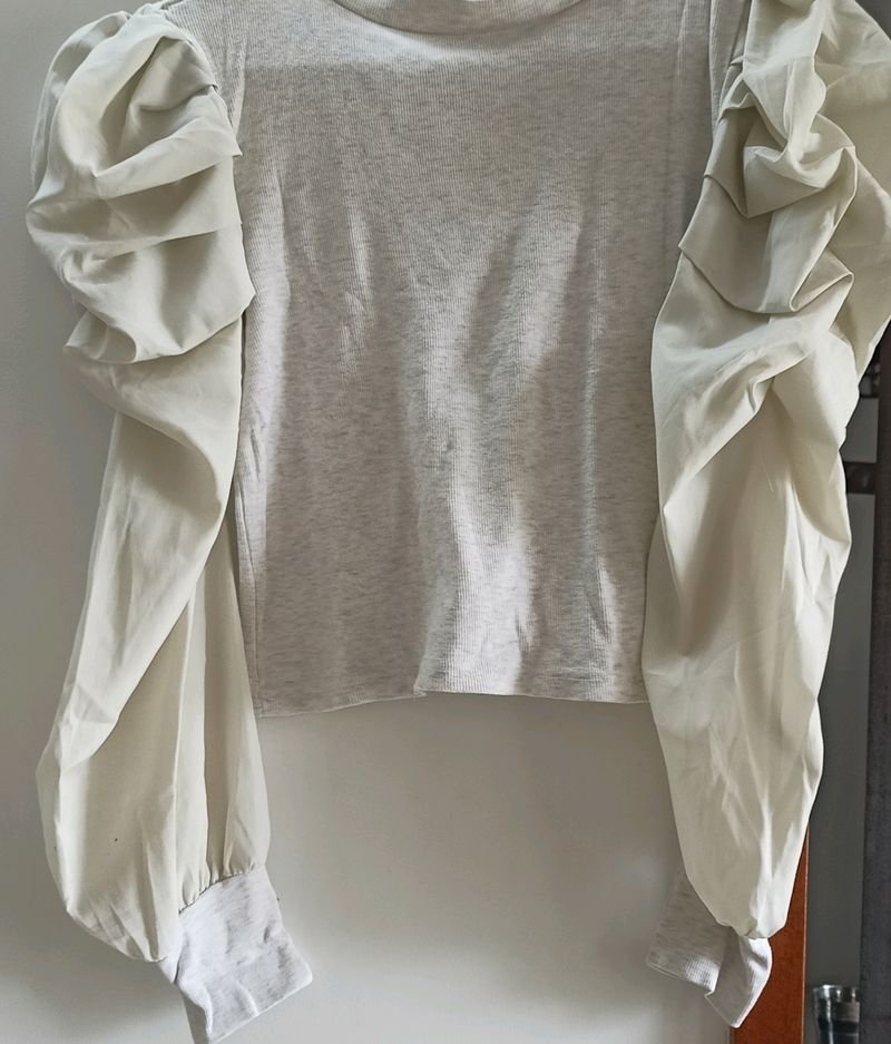 White Tshirt With Fluffy Sleeves🤍