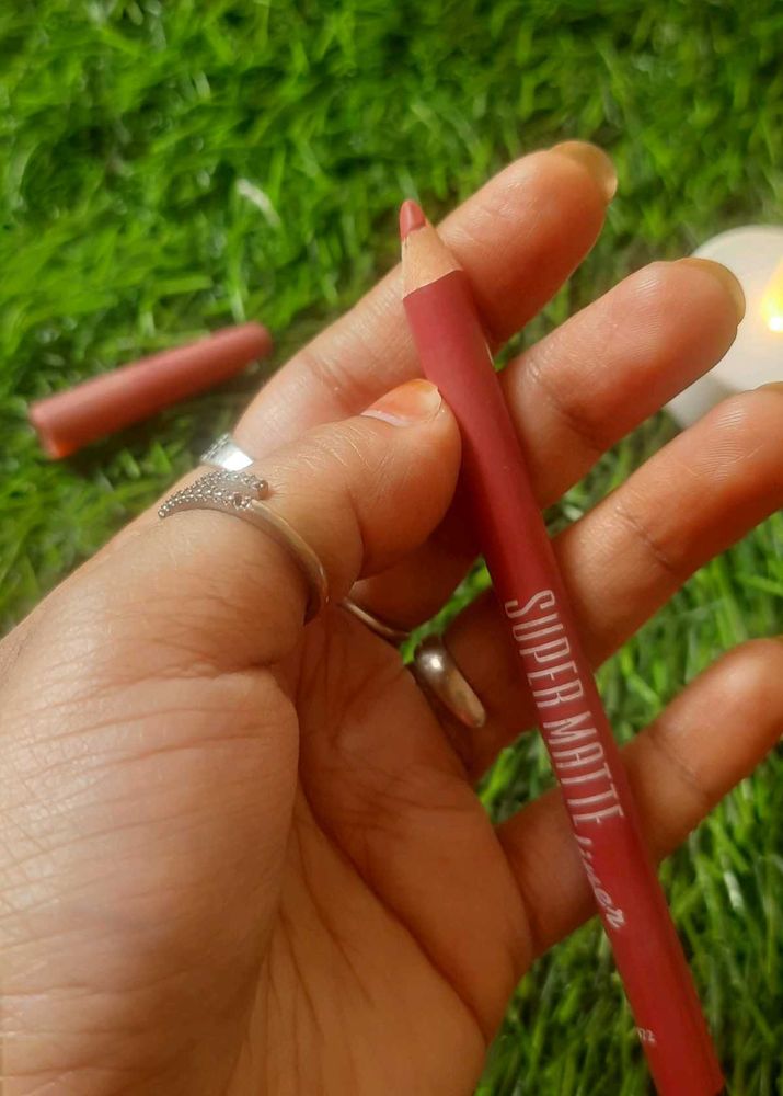 Super Matte Lipliner💕