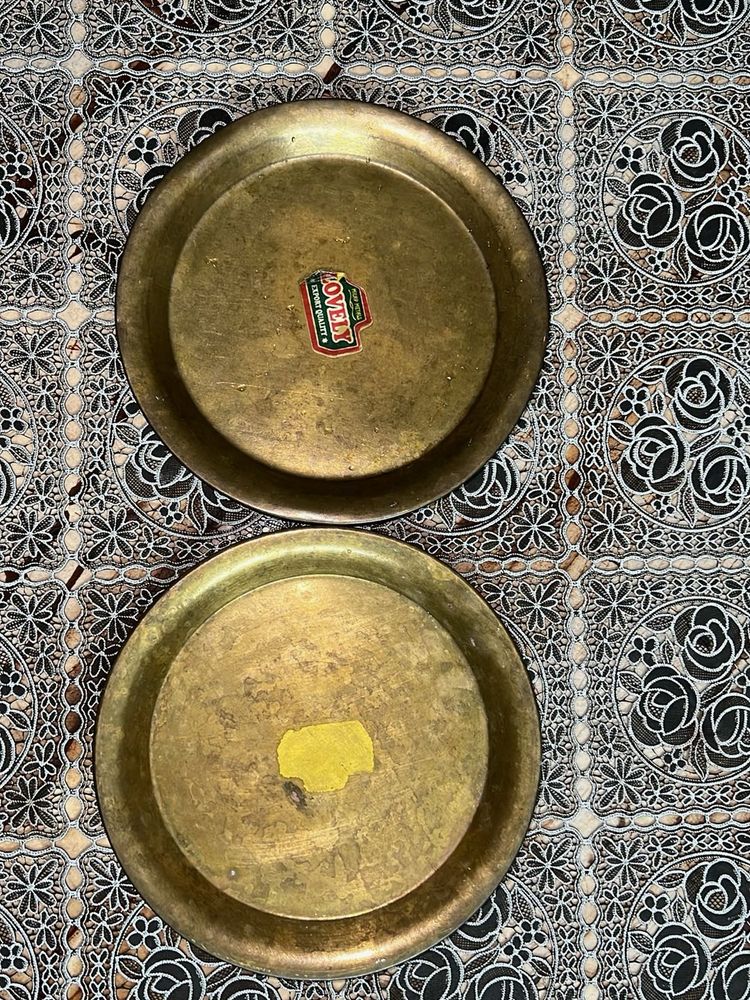Vintage Brass Plates (Set of 2)