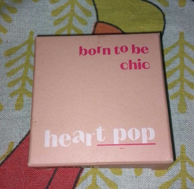 Etude heart pop blusher born to chic