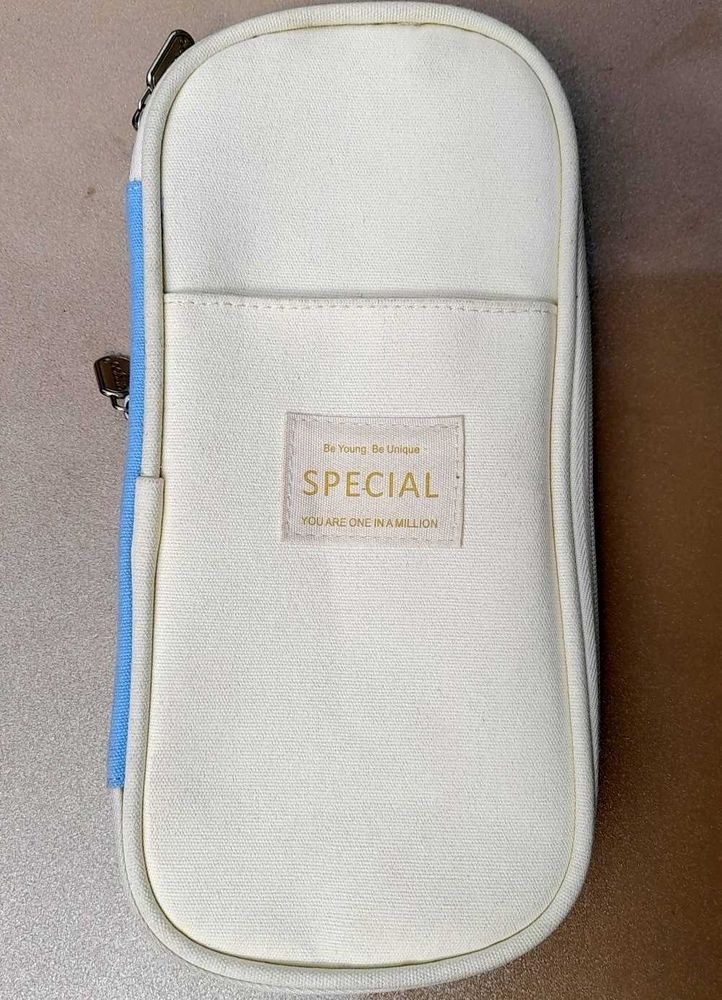 Aesthetic patsel 🩵Pencil Case