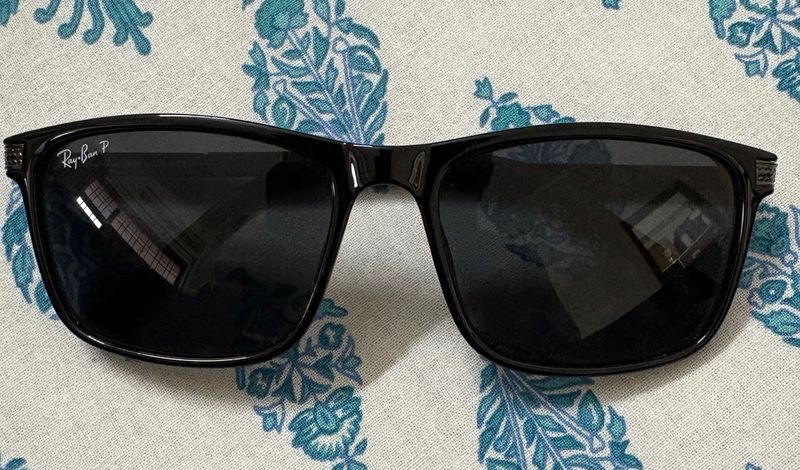 Unisex Ray-Ban Black Sunglasses