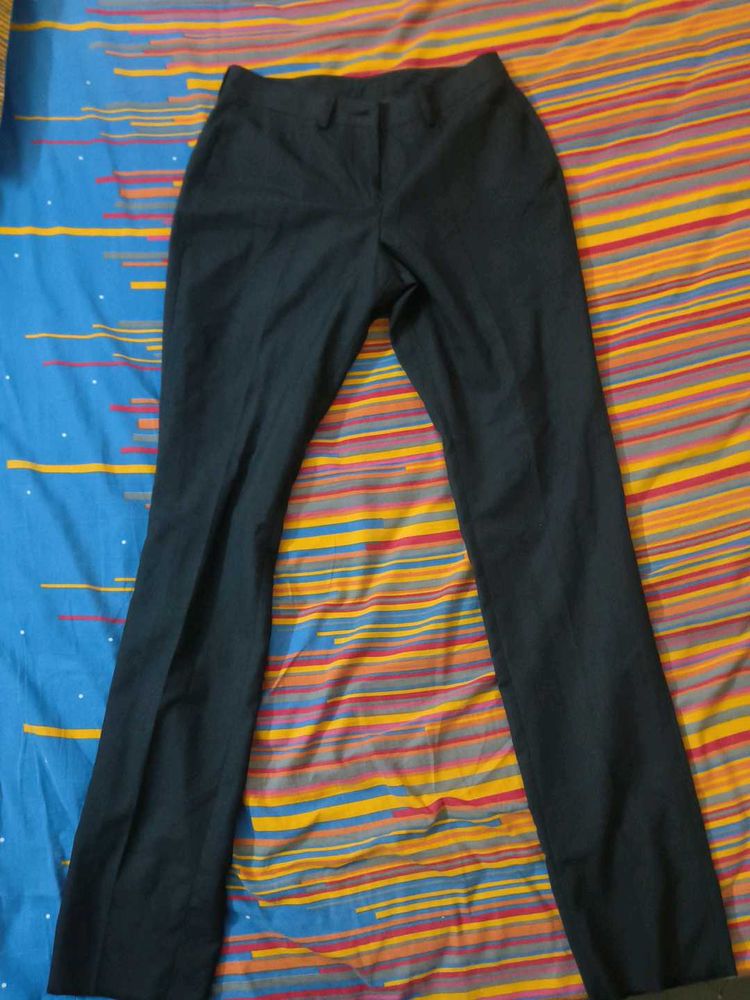 Formal Black Trousers With Front Pockets