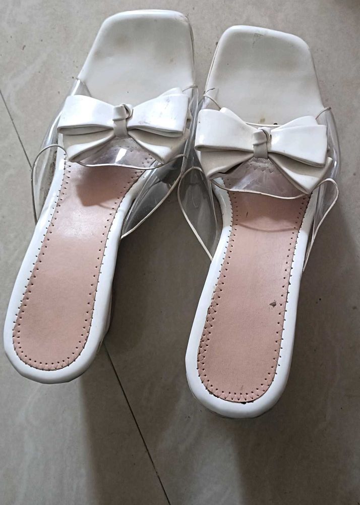 Cute White Bow Sandals