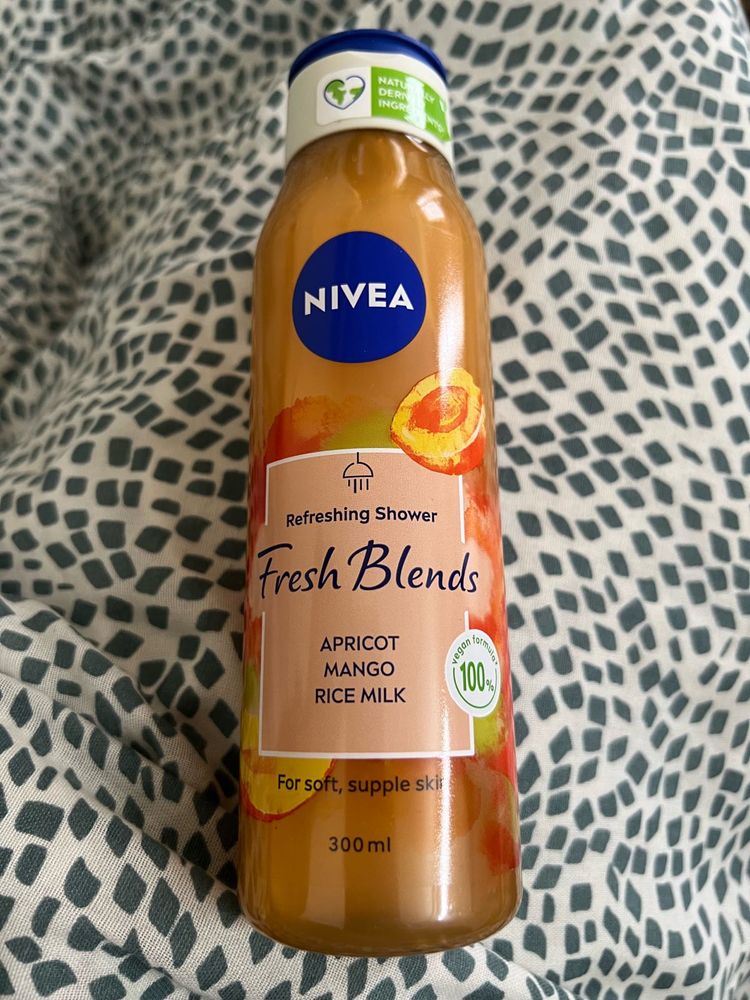 Nivea Fresh Blends Shower Gel