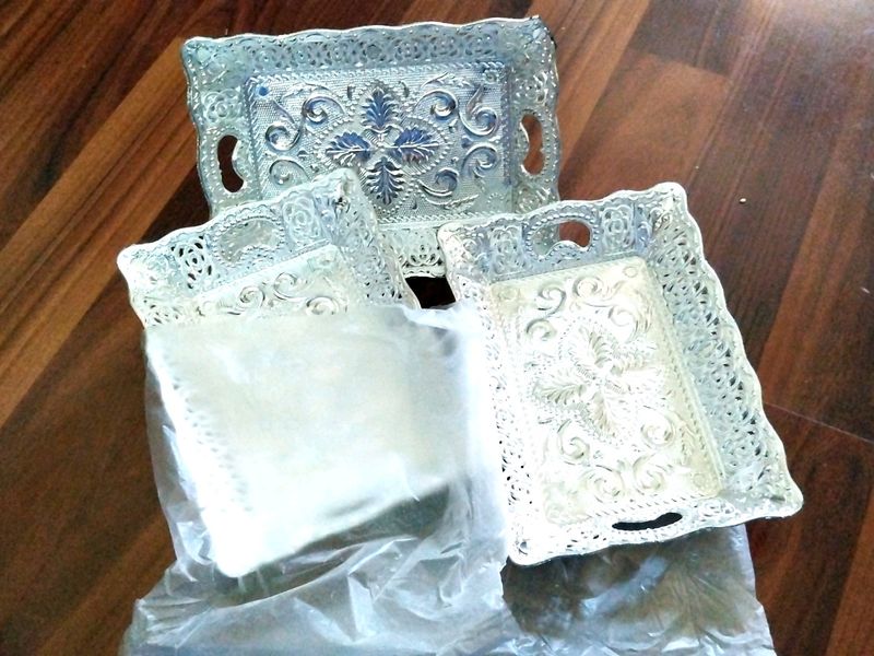 3 Traditional Design Plastic Silver Serving Tray.