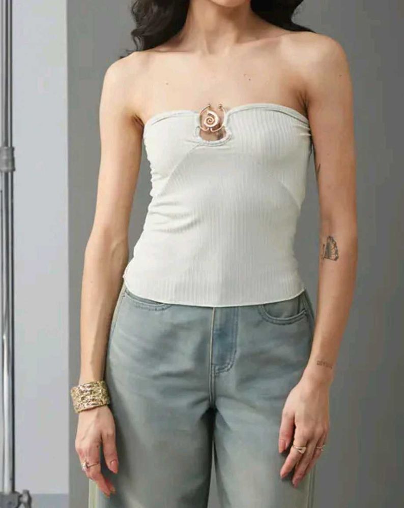 Strapless Cut-Out Swirl Metallic Detail Tube Top