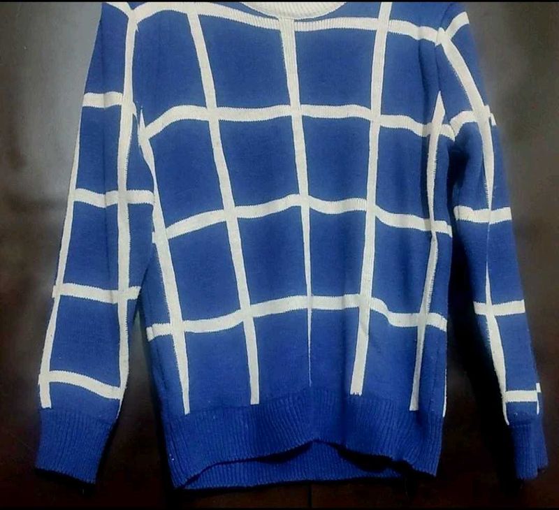 Blue 🔵 Winter Top For Girl Or Women 36 Bust