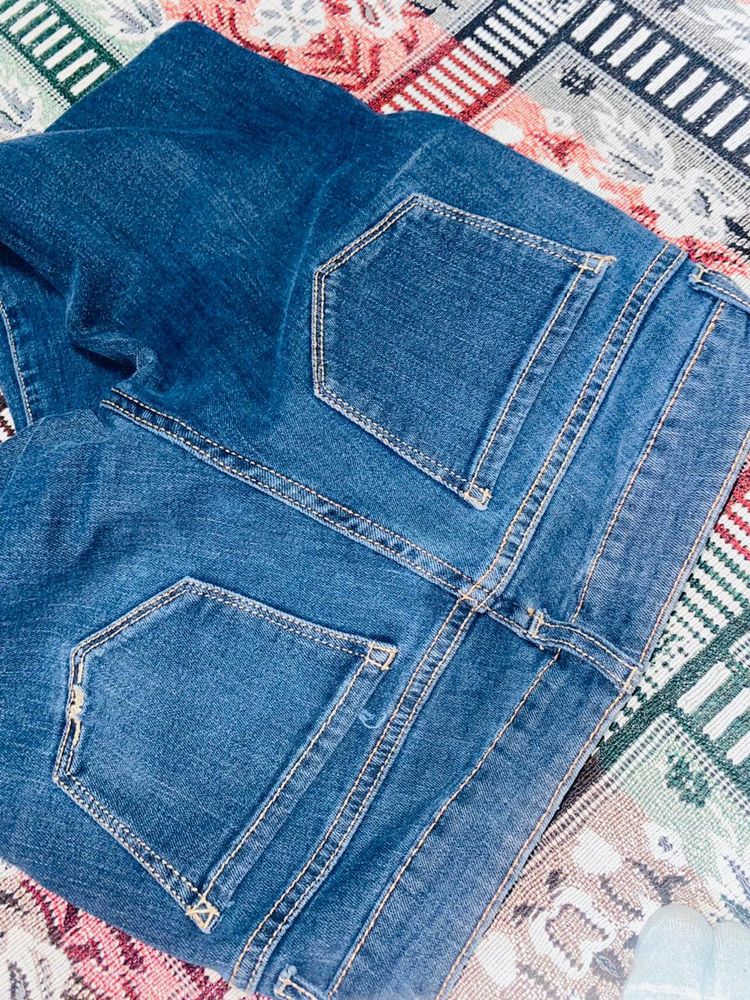 Jean