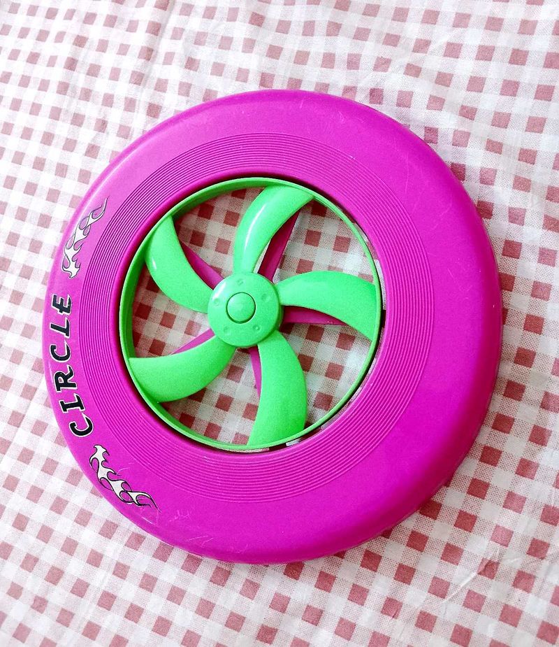 frisbee