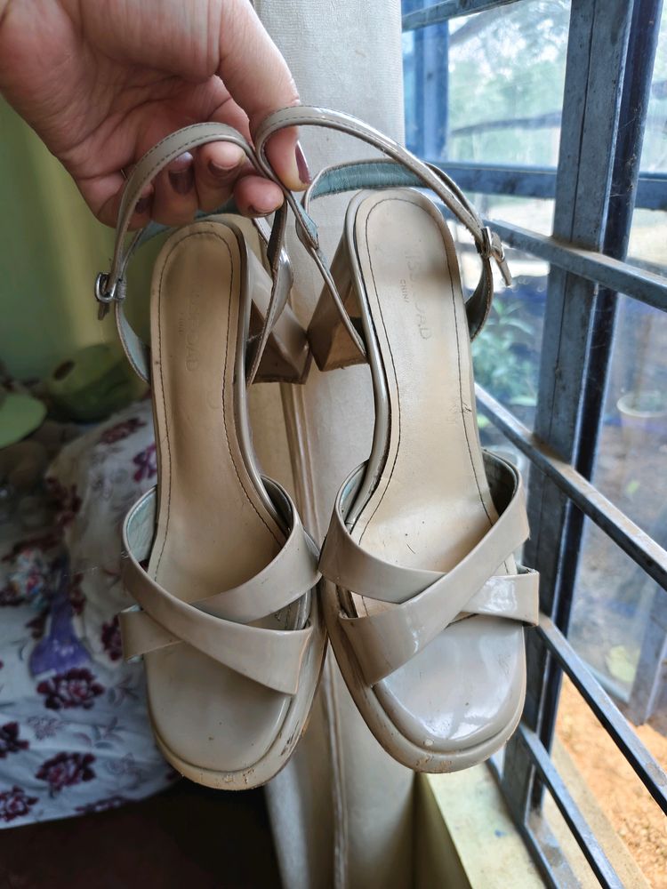 Free Heels