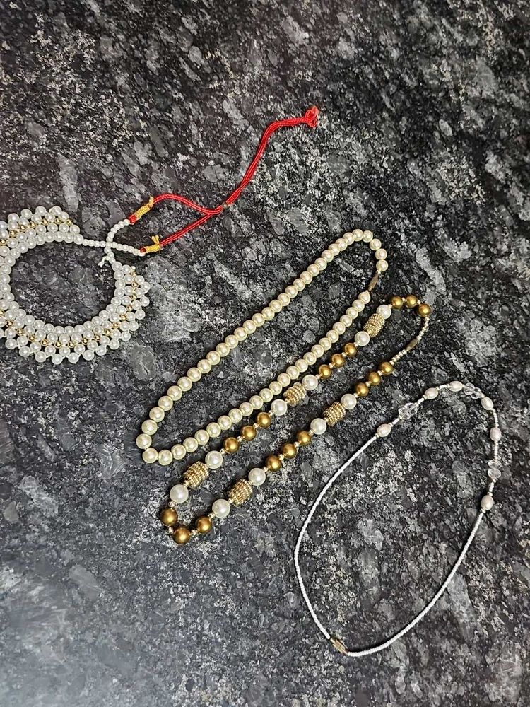 Set Of 4 Chains