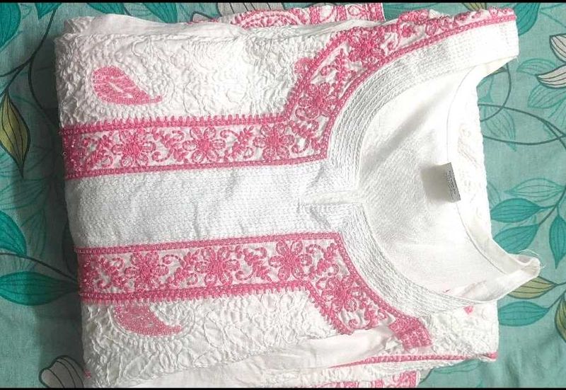 White &amp; Pink Chikenkari Cutdana Work Kurta