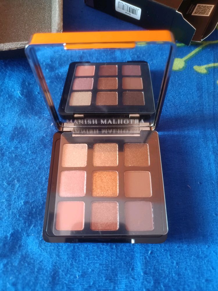 Manish Malhotra 9 In 1  Eyeshadow Palette