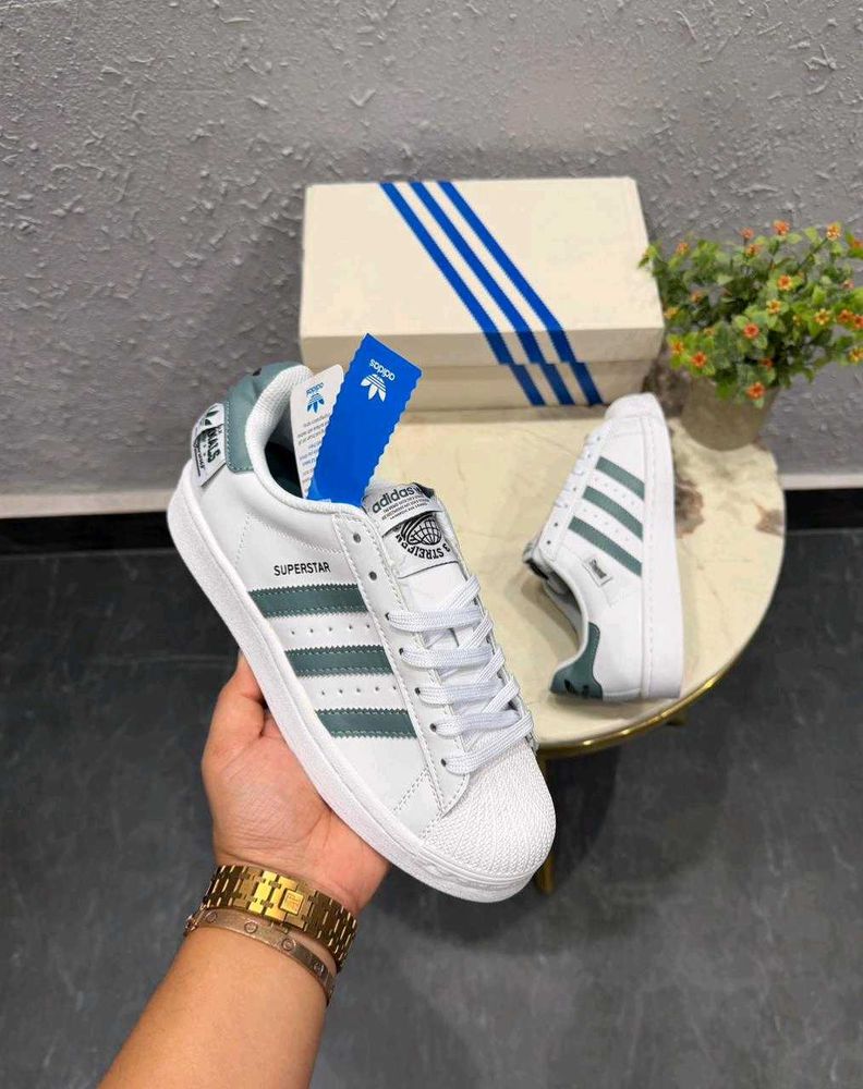 Adidas Superstar Sneakers