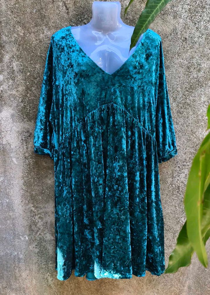 I.DARK SEA GREEN GORGEOUS DRESS