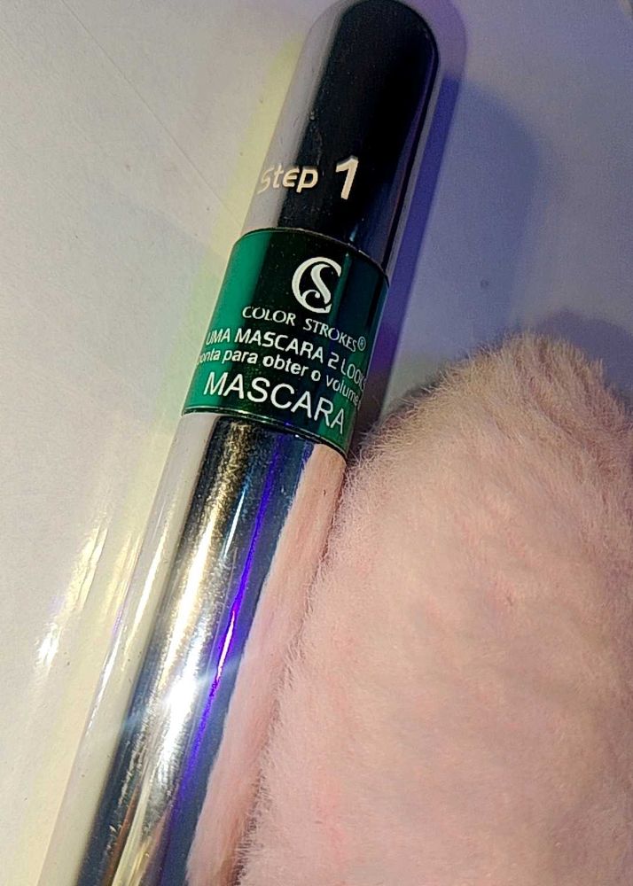 Color Strokes Mascara