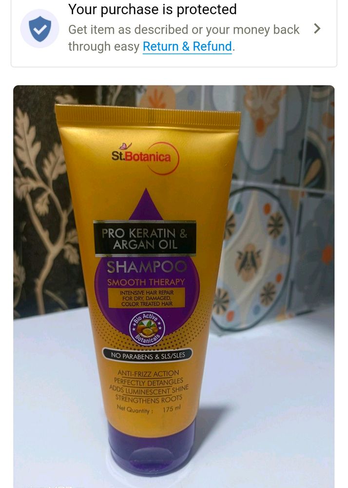 Compact Powder &amp; Shampoo