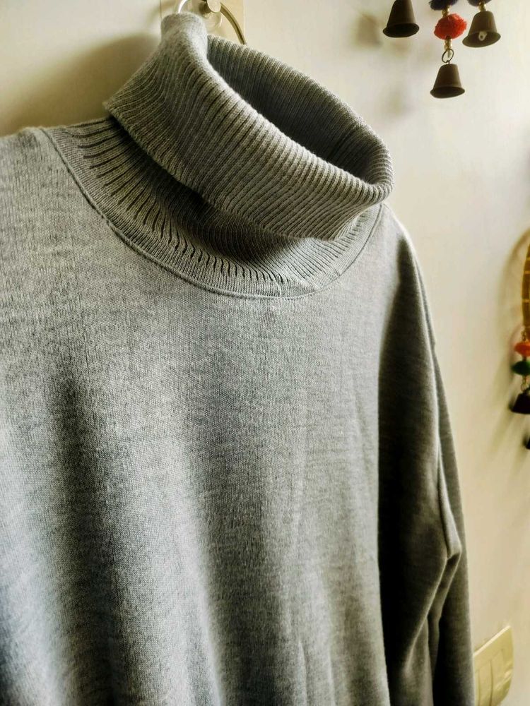 Turtle Neck Sweatshirt Women