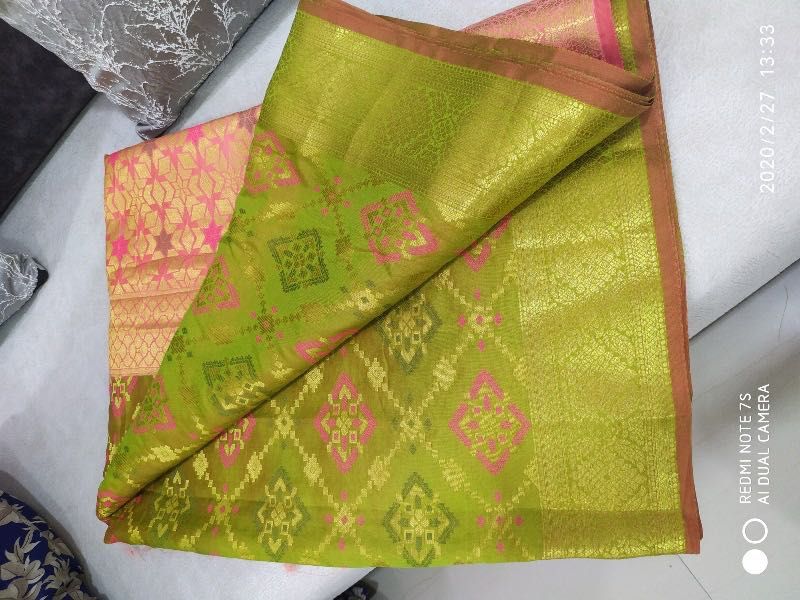 Green &amp; Pink Saree With Stitched Blouse (42 Inch)