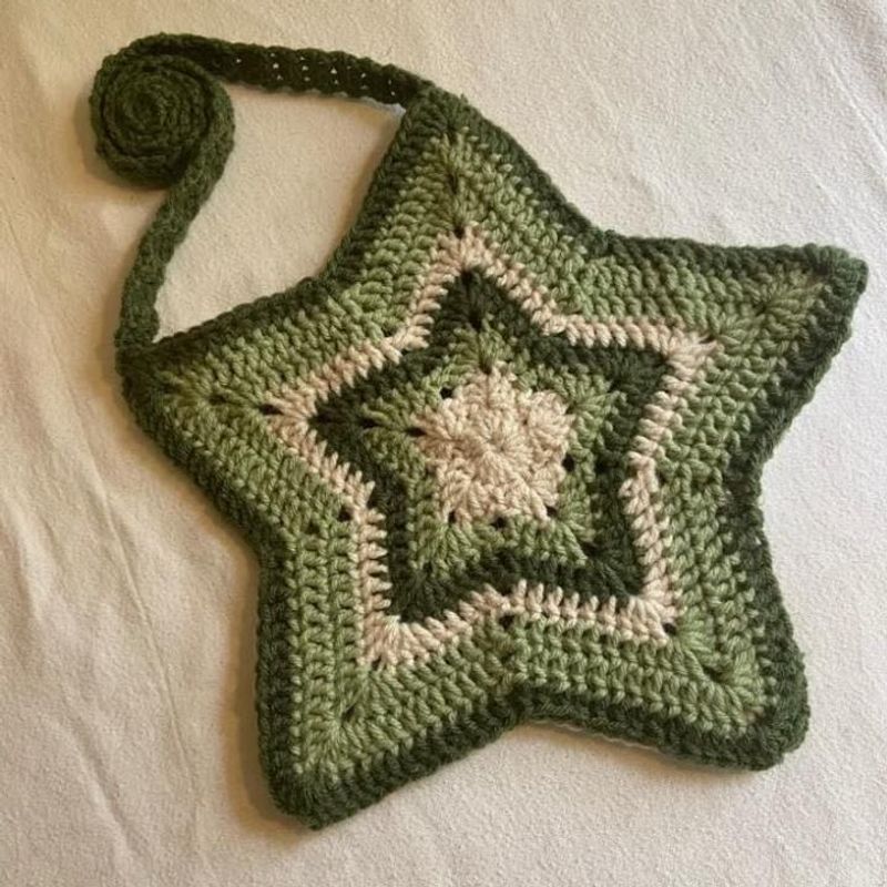 Crochet Star Shoulder Bag