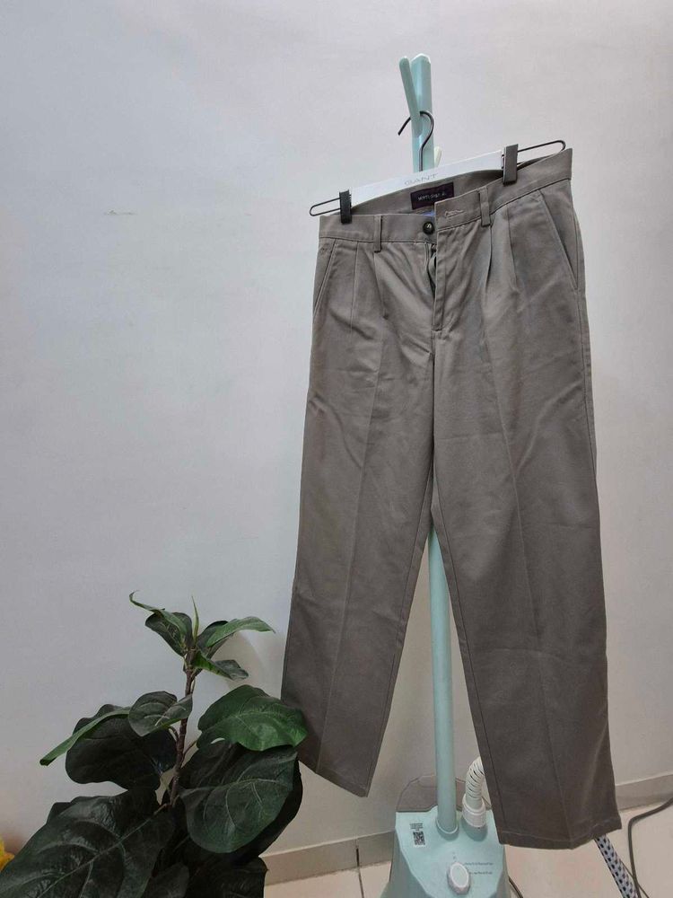 Vintage Pleated Trousers