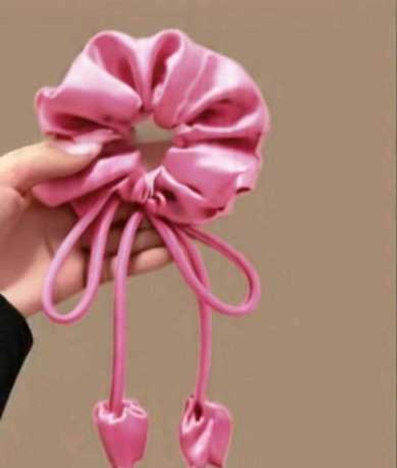 tulip Scrunchie