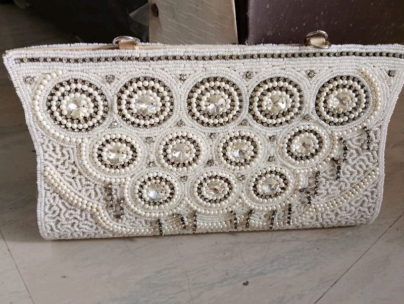 Slingbag  Rakha Hua Tha. 2 tim Used Only