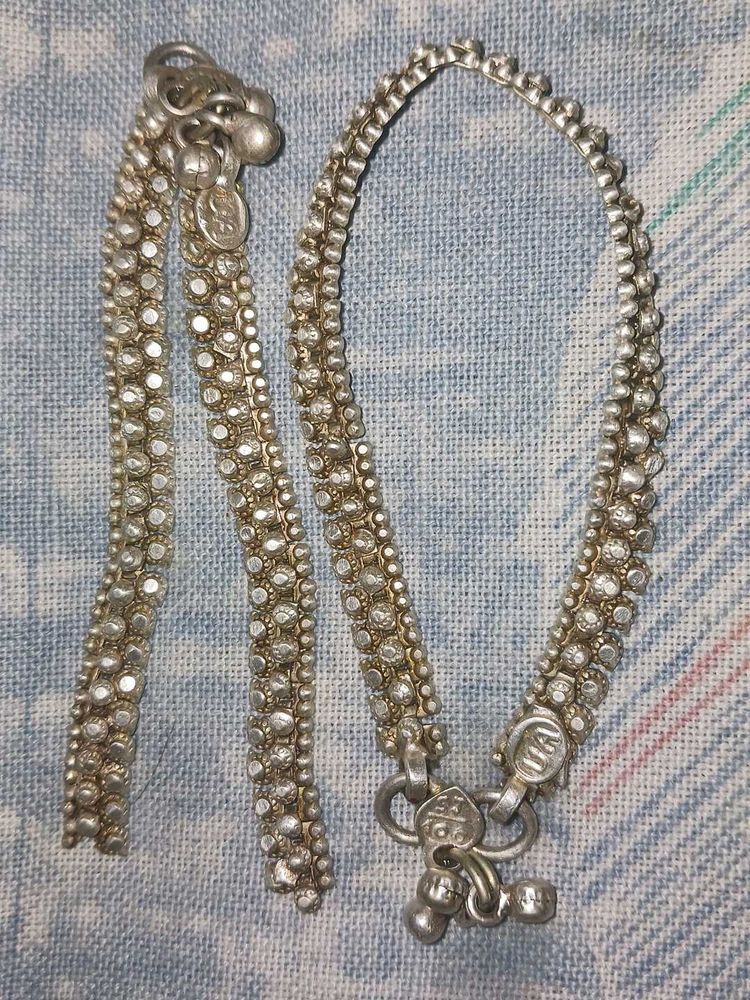 Anklet