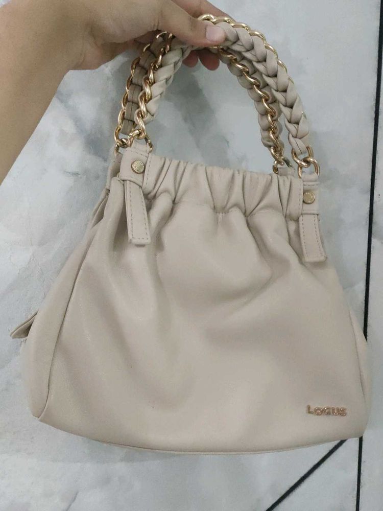 Lovely Lorus Handbag