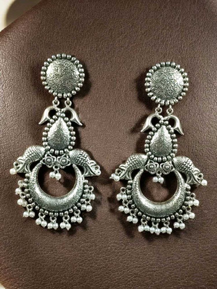 Traditional Fish Design Earings