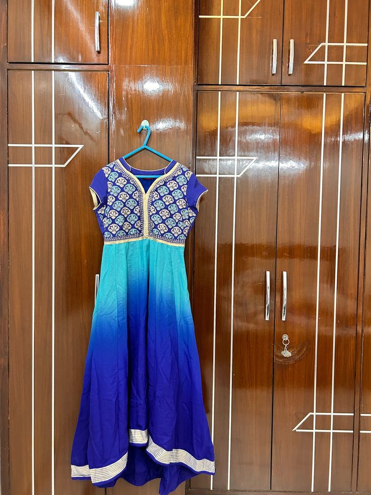 Blue Ombre Anarkali Set – Chic &amp; Comfortable