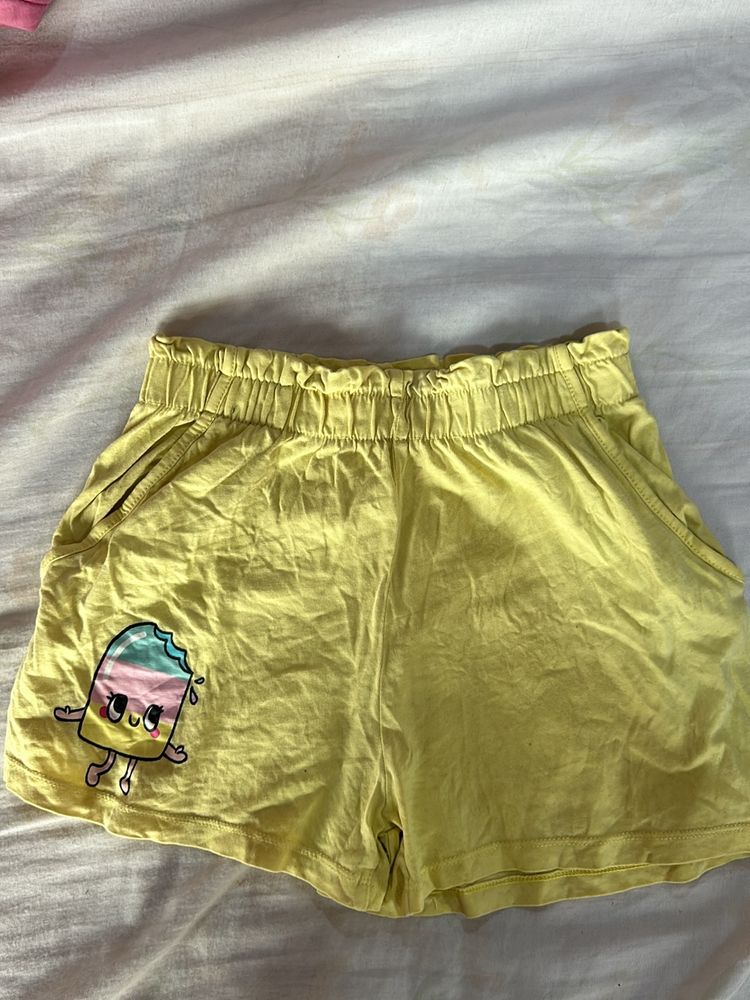 H&amp;M Unisex Shorts