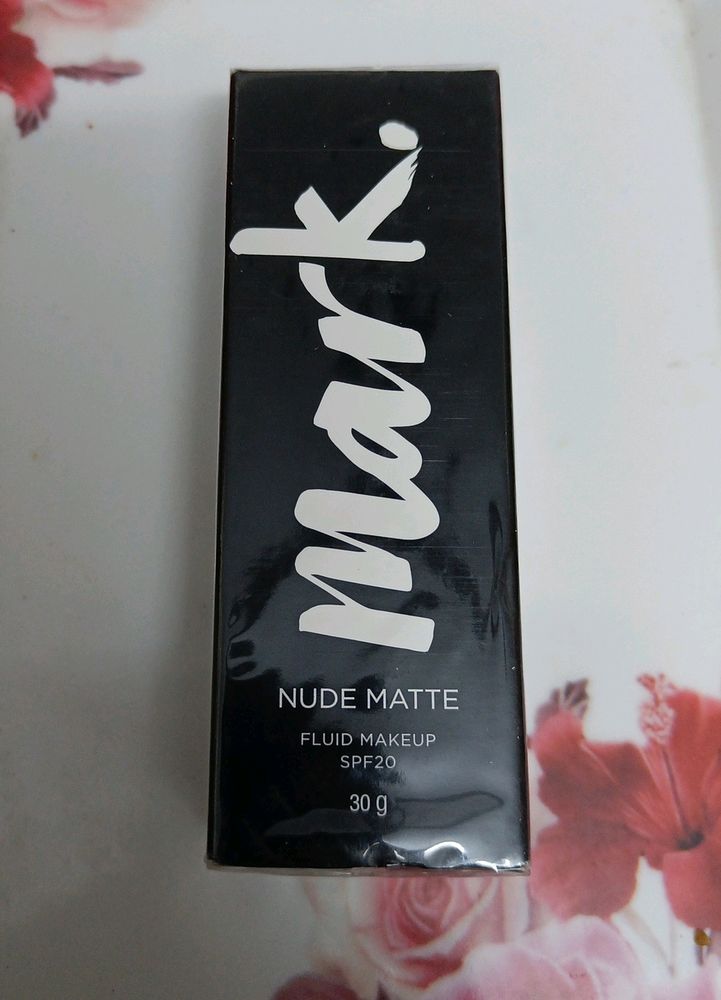 Avon Nude Matte MARK Foundation With SPF20