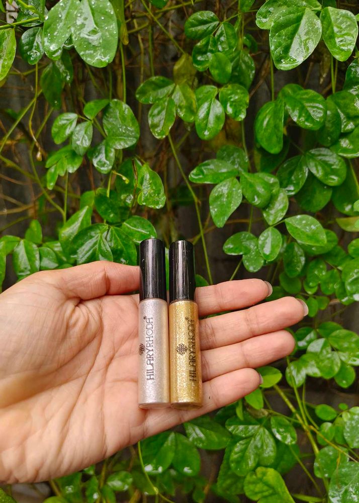 Hilary Rhoda Liquid Shimmer  😚