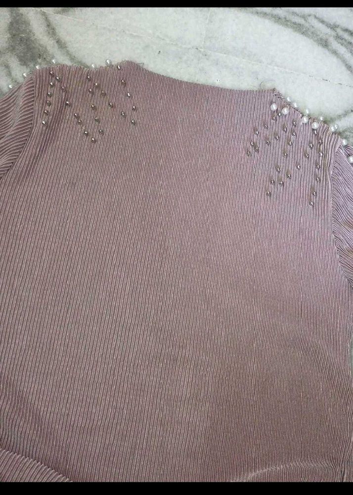 Moti Work Top Looking Wise Bhot Acha H 👍