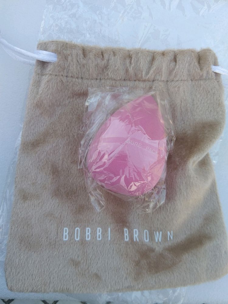 Bobbi Brown Makeup Sponge