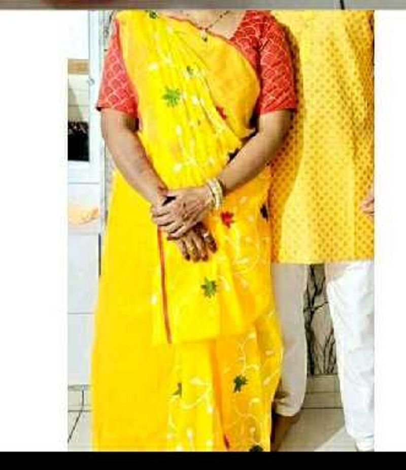 Yellow Embroidered Saree,sadi with Blouse