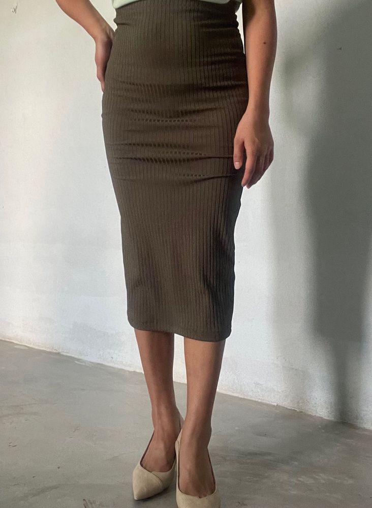 pencil skirt