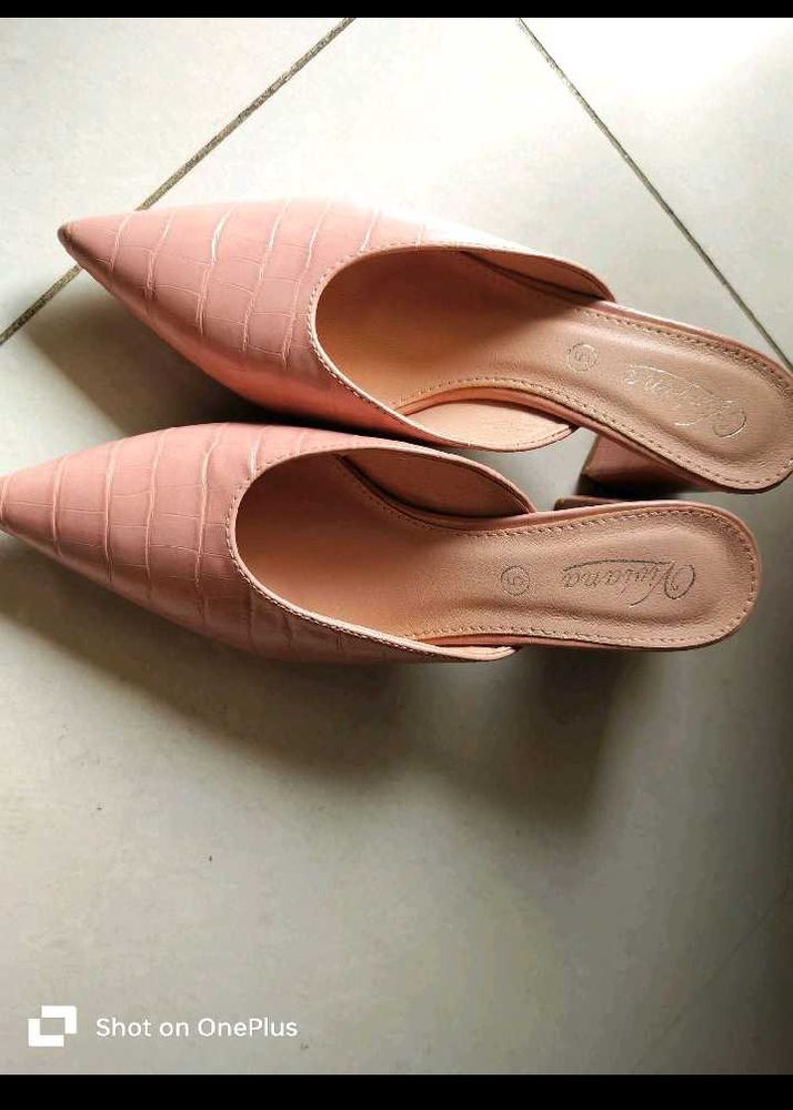 Peach Heels