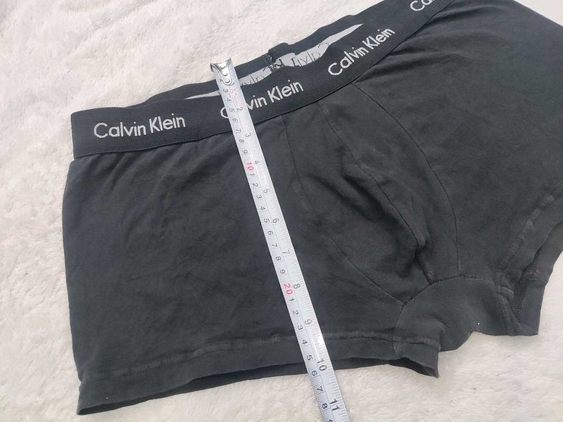 Calvin Klein 38 Size 🥰
