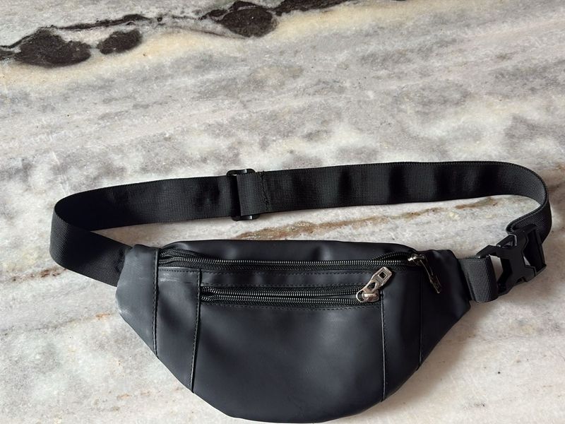 Black Stylish Waist Bag
