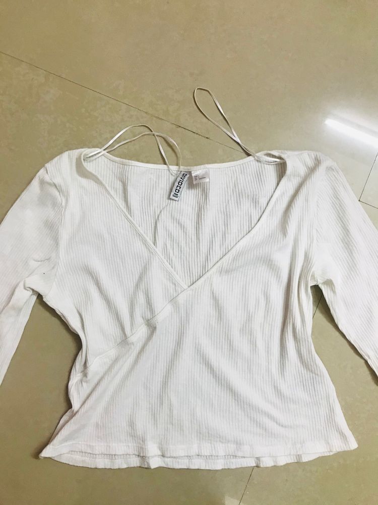 H&amp;M long sleeves crop top