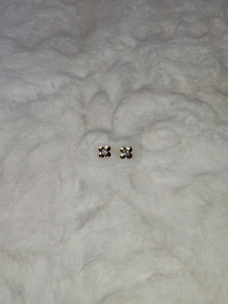 Cute Flower Stud Earrings